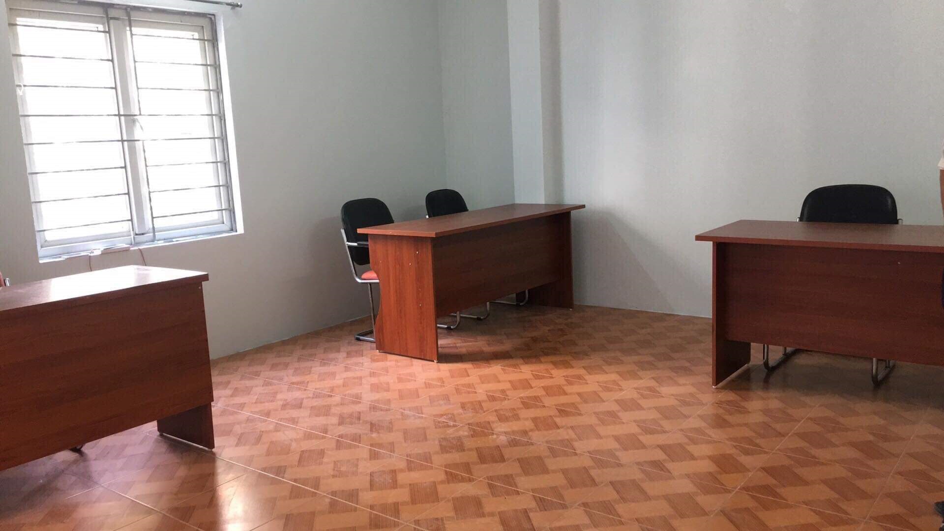 Diện tích15m2 Giá tiền3.000.000 ₫ / tháng Nội thất Điều hòa, điện